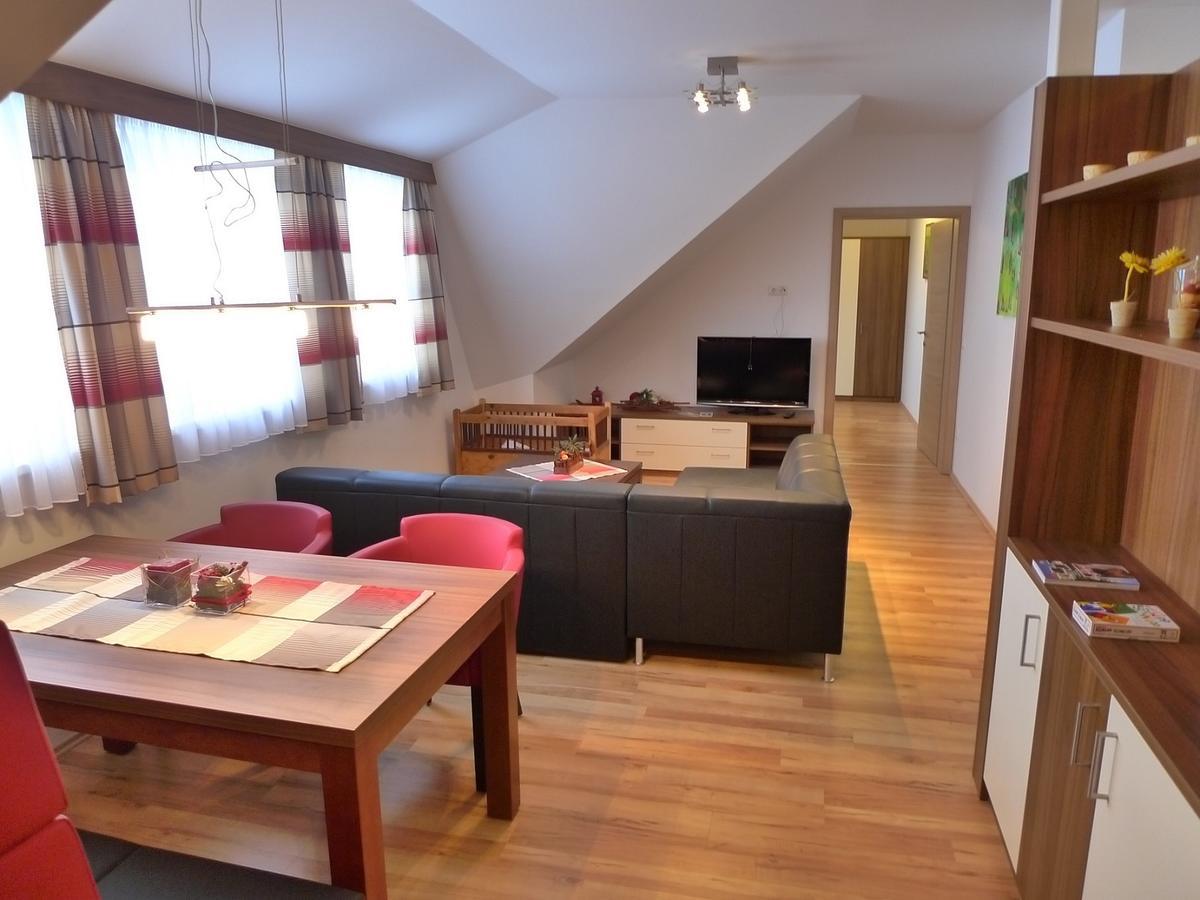 Langs Wirtshaus Hotel Sankt Ulrich im Mühlkreis Kamer foto